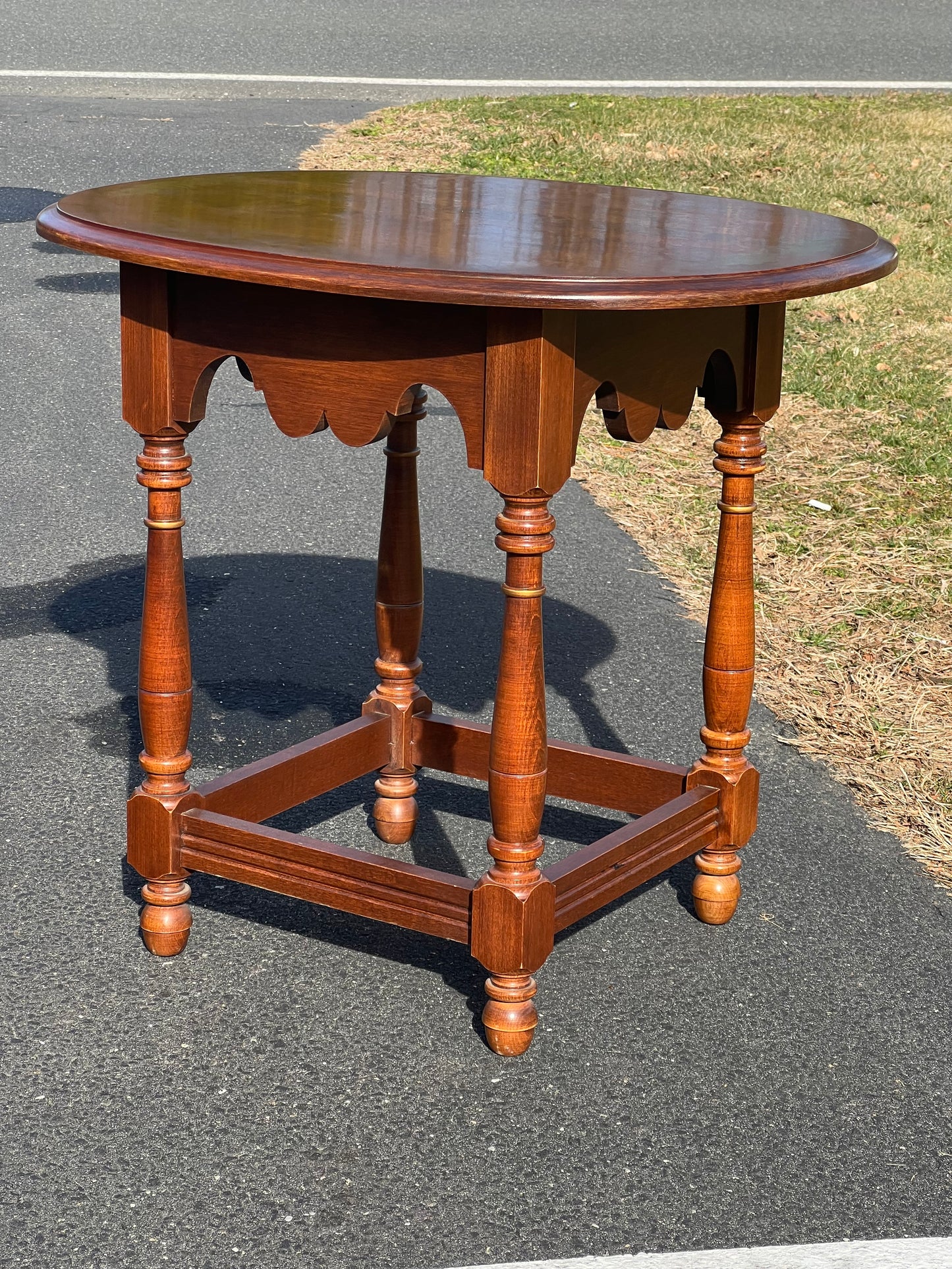 Vintage Hitchcock Maple End Table