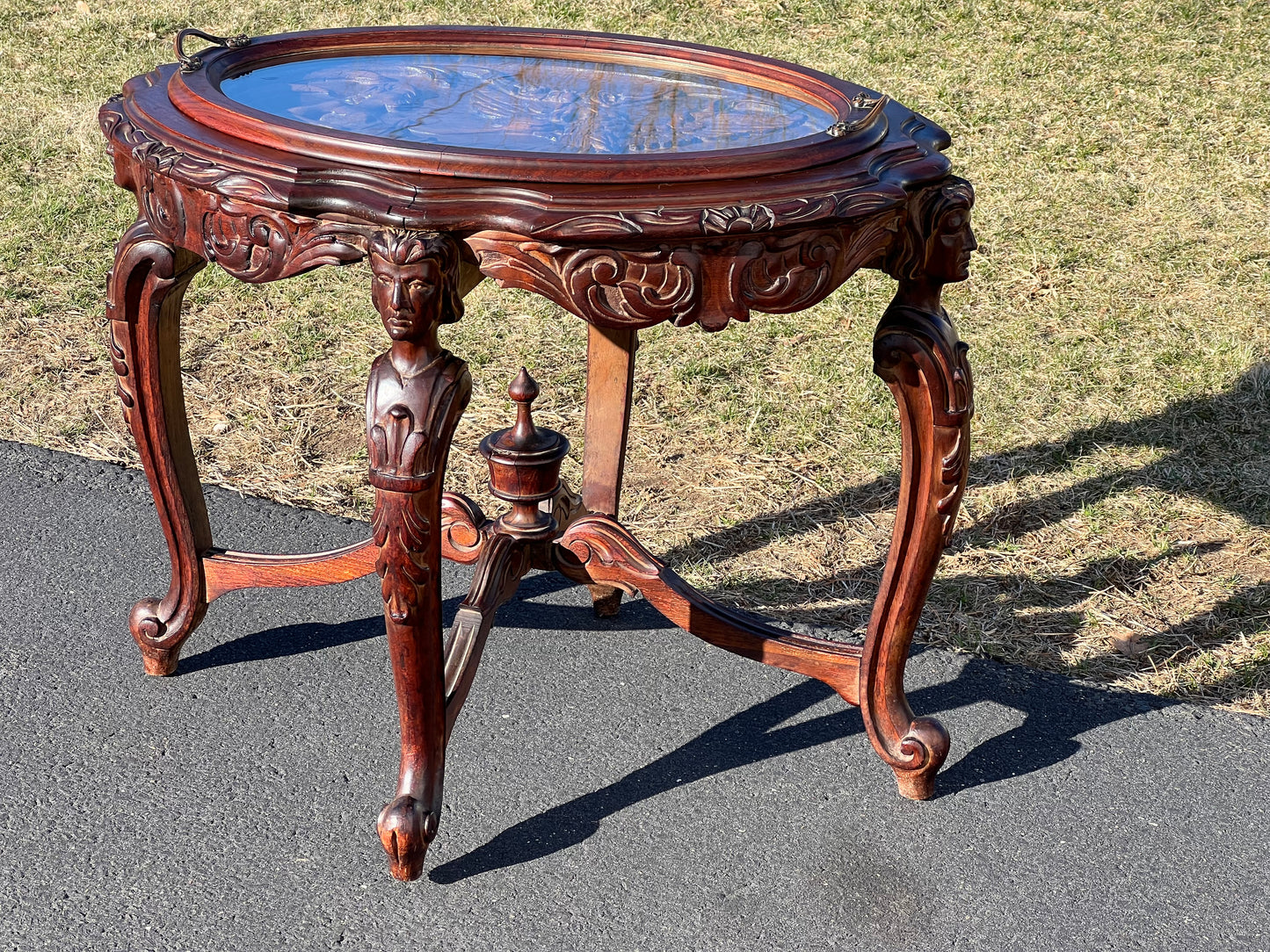 Antique Carved French Renaissance Revival Tea Table with Glass Butlers Tray c. Late 19th Century