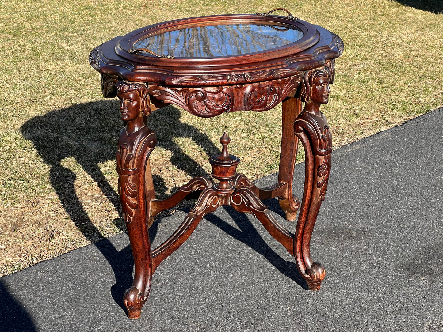 Antique Carved French Renaissance Revival Tea Table with Glass Butlers Tray c. Late 19th Century