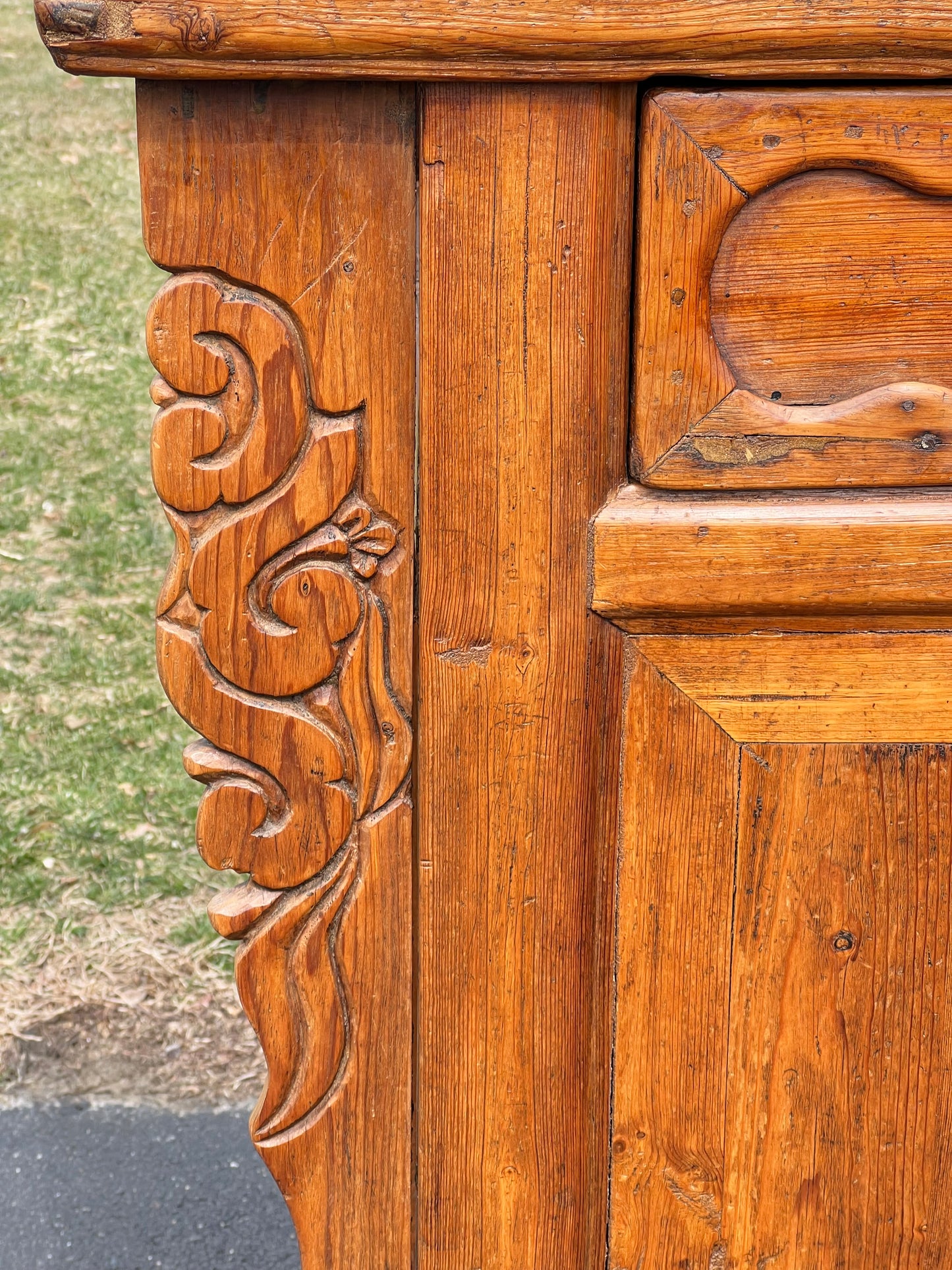 Antique Qing Dynasty Butterfly Cabinet c. 1800s