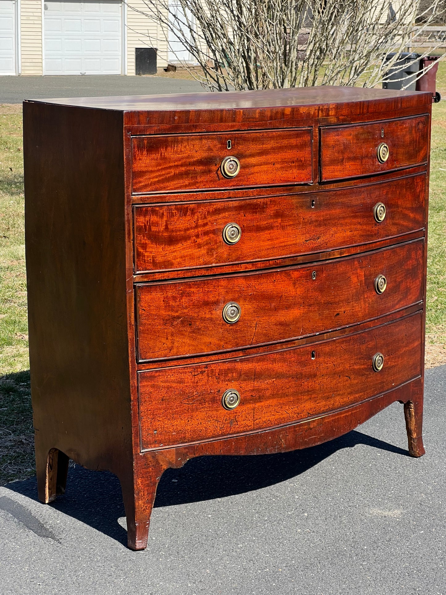 Colonial American Made Georgian Mahogany Bow Front Two Over Three Chest c. 1780