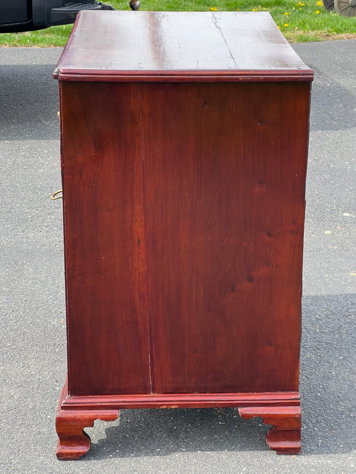 Antique George III Mahogany Kneehole Desk c. Late 18th Century