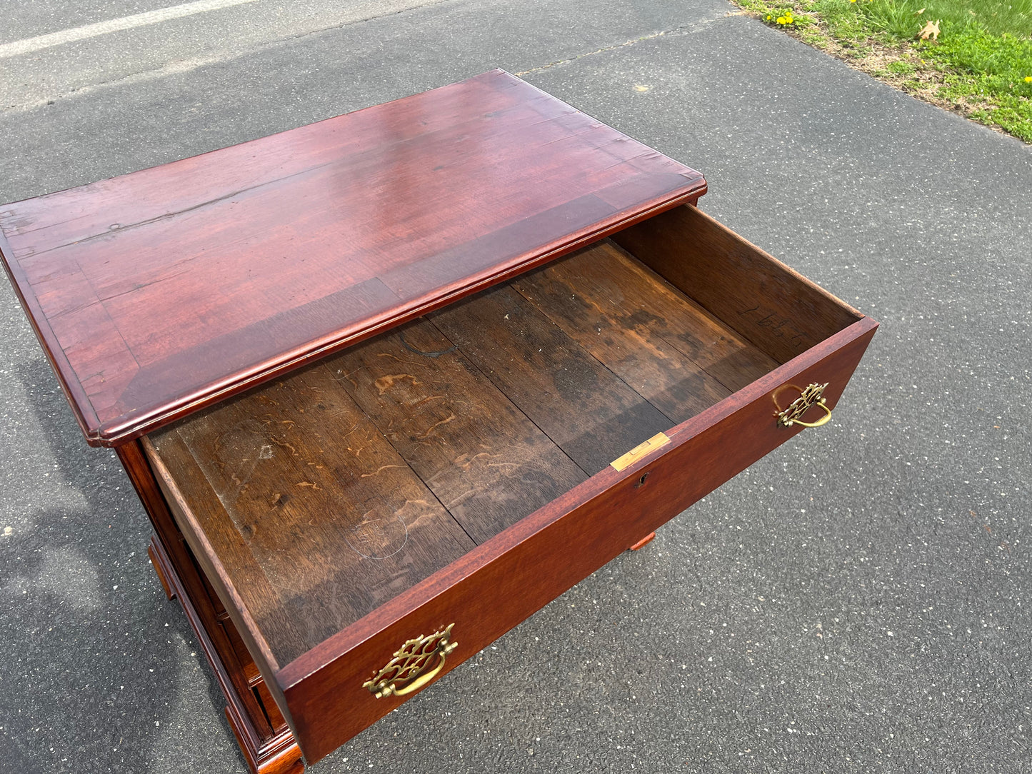 Antique George III Mahogany Kneehole Desk c. Late 18th Century