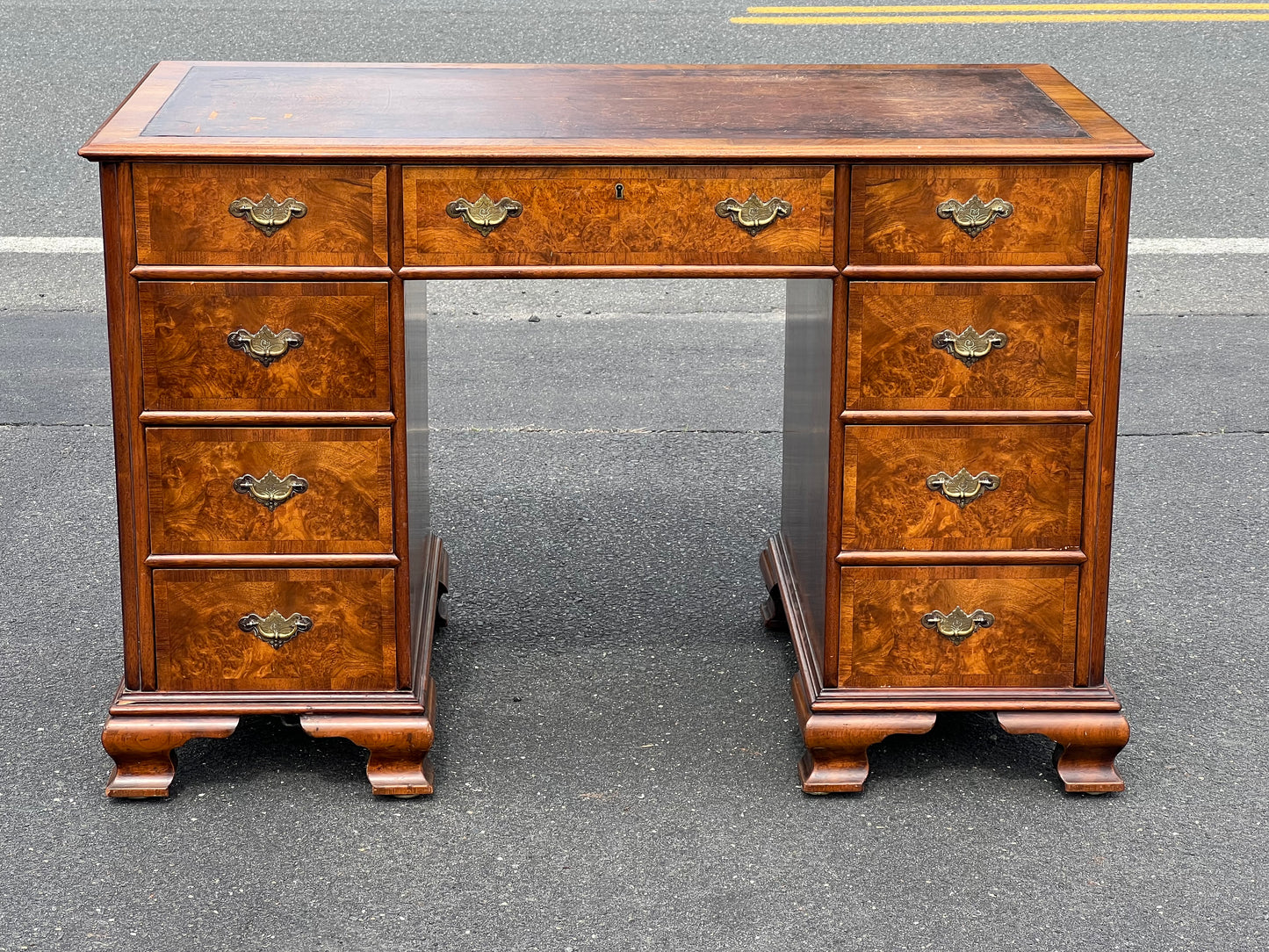 Very Good Reproduction English Elm Burl Georgian Style Partners Desk