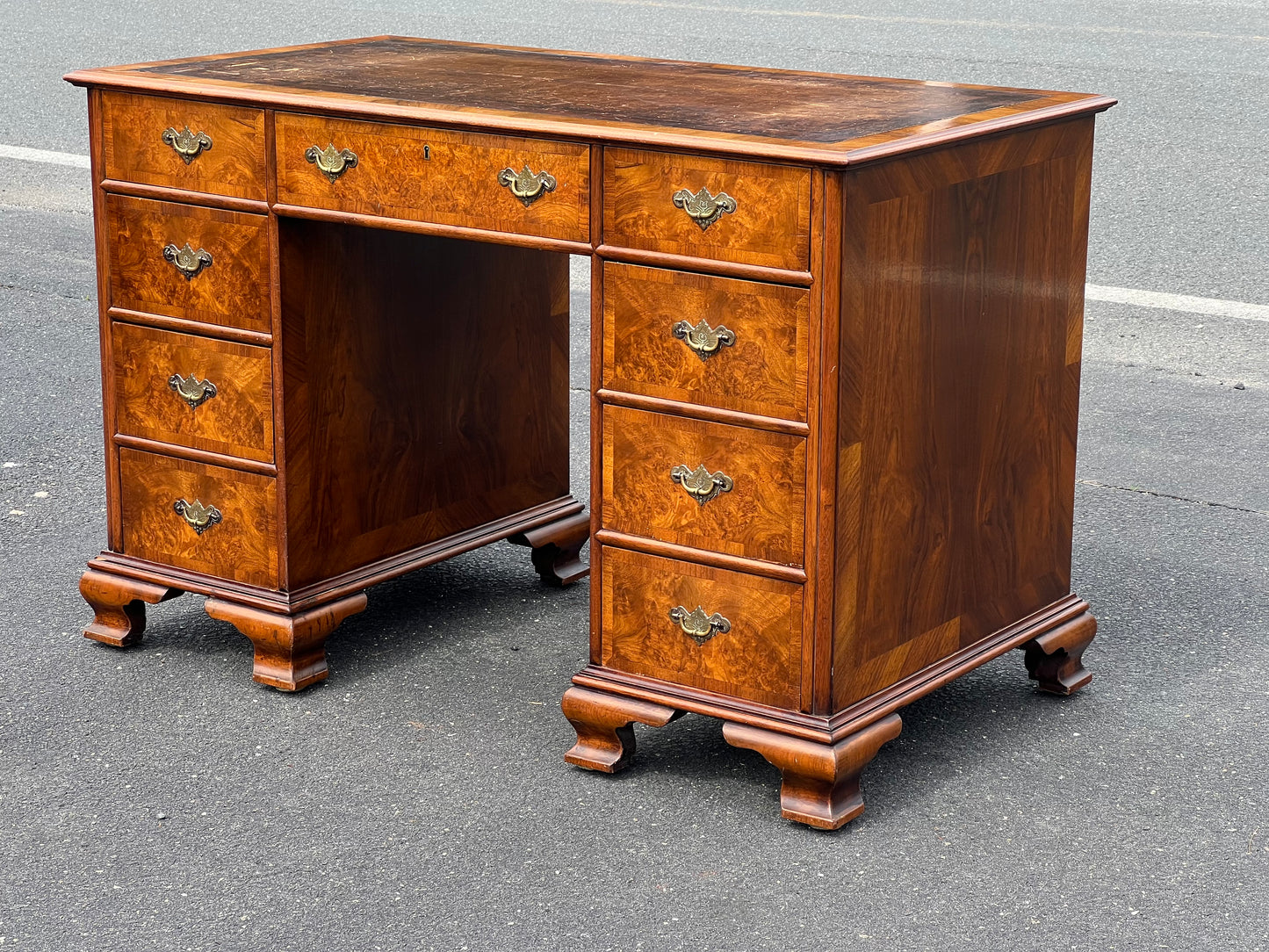 Very Good Reproduction English Elm Burl Georgian Style Partners Desk