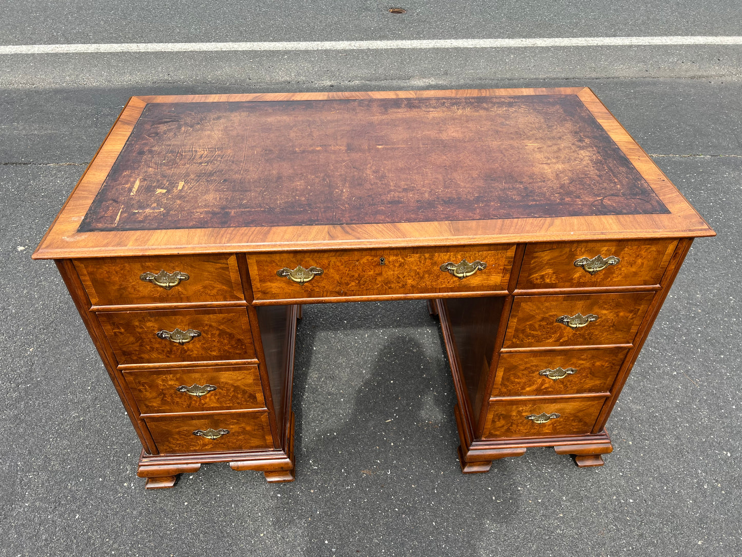 Very Good Reproduction English Elm Burl Georgian Style Partners Desk