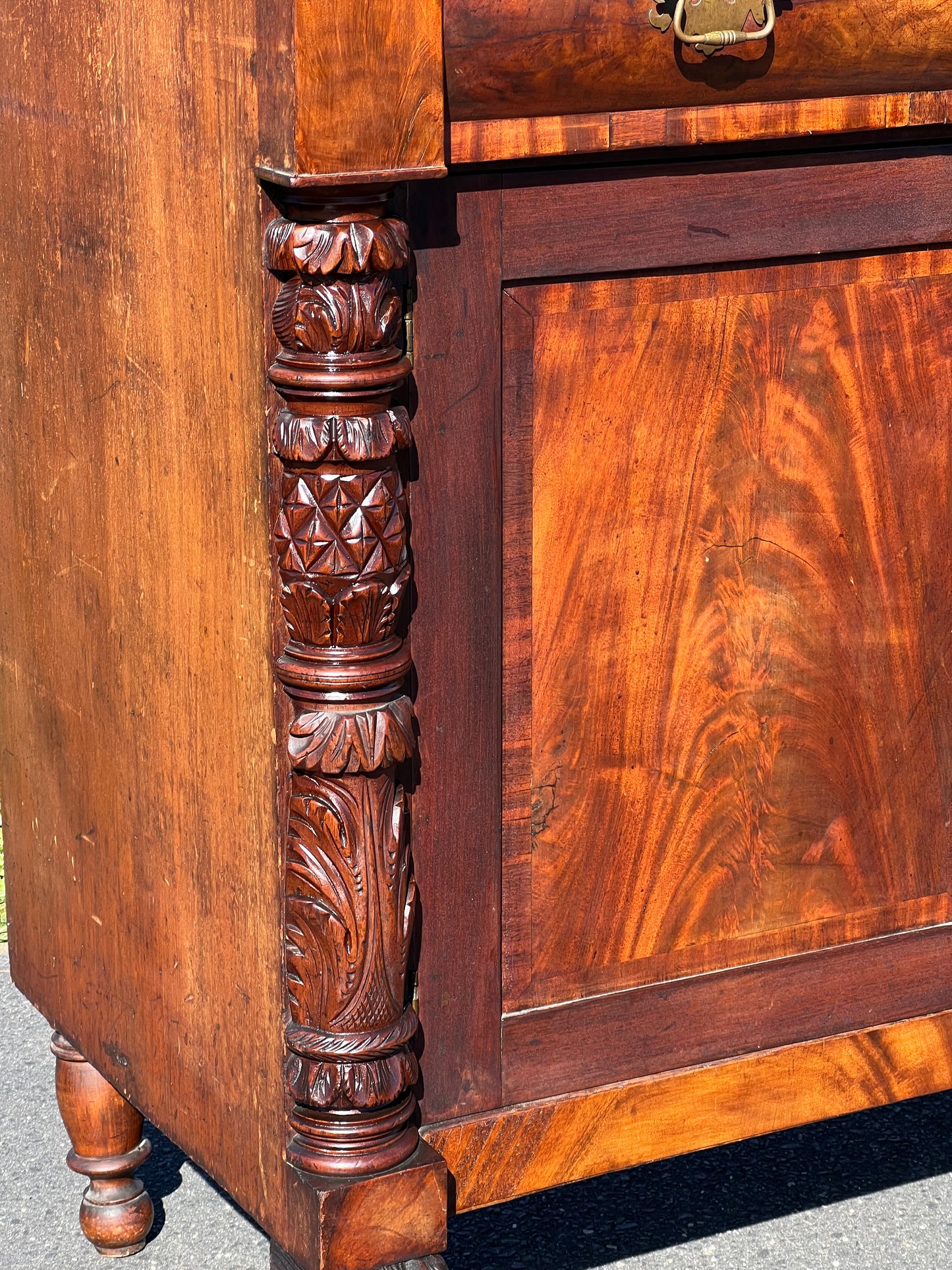 Antique Federal Period Mahagony Paw Foot Sideboard c. 1830