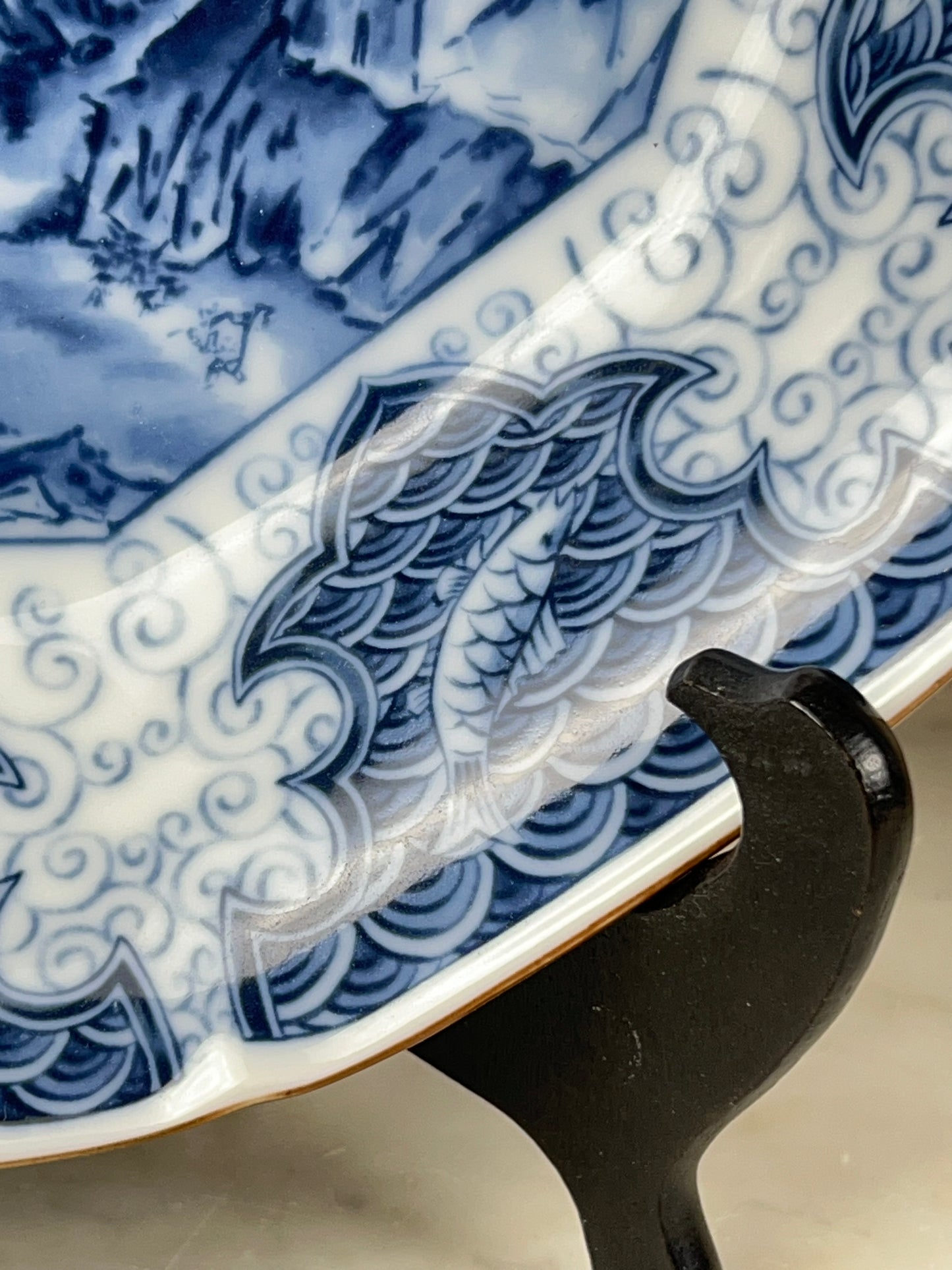 Pair of Japanese Satsuma Mokusen Blue and White Porcelain Bowls with Stands