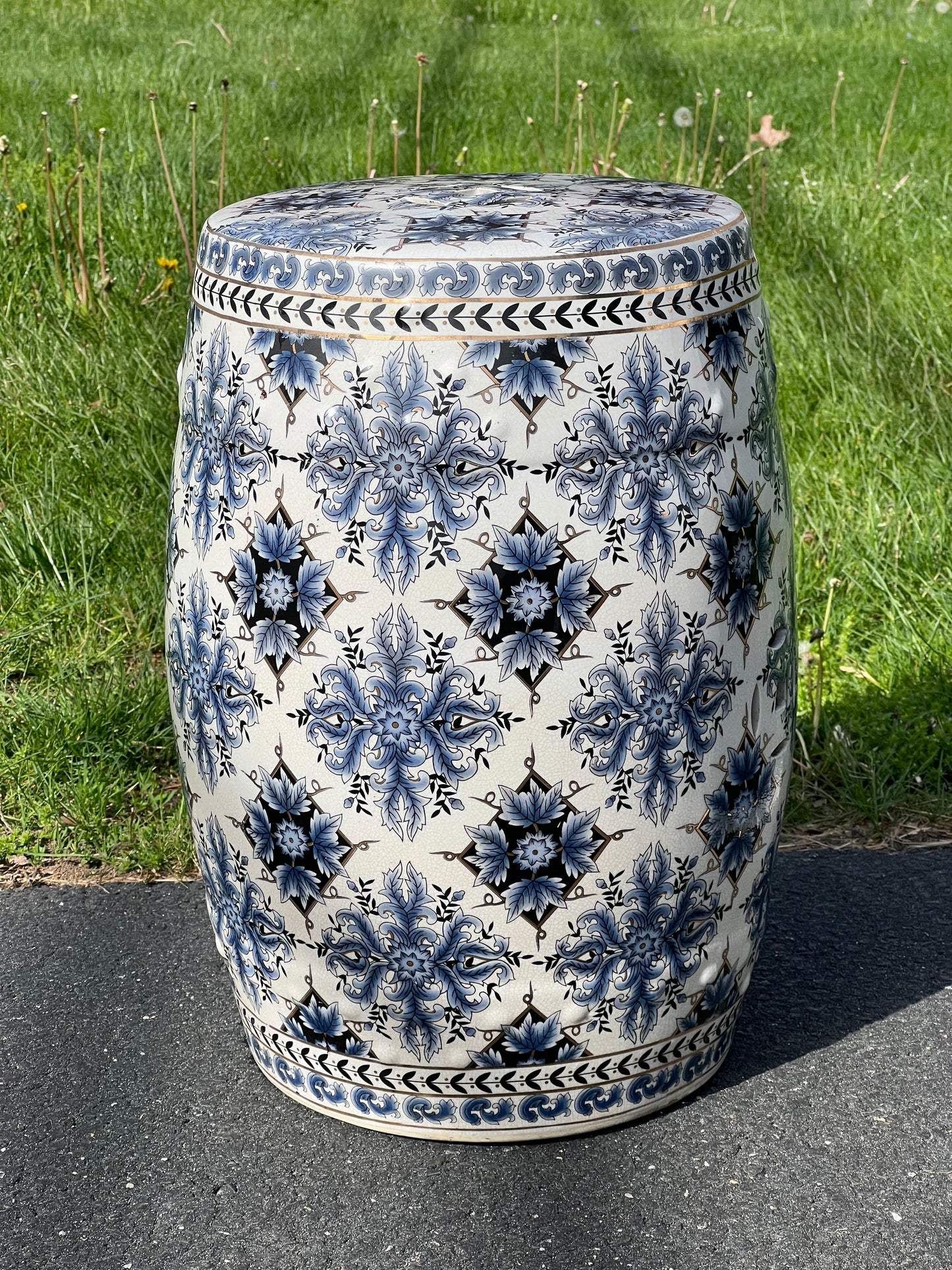 Vintage Chinese Blue and White Porcelain Garden Stool