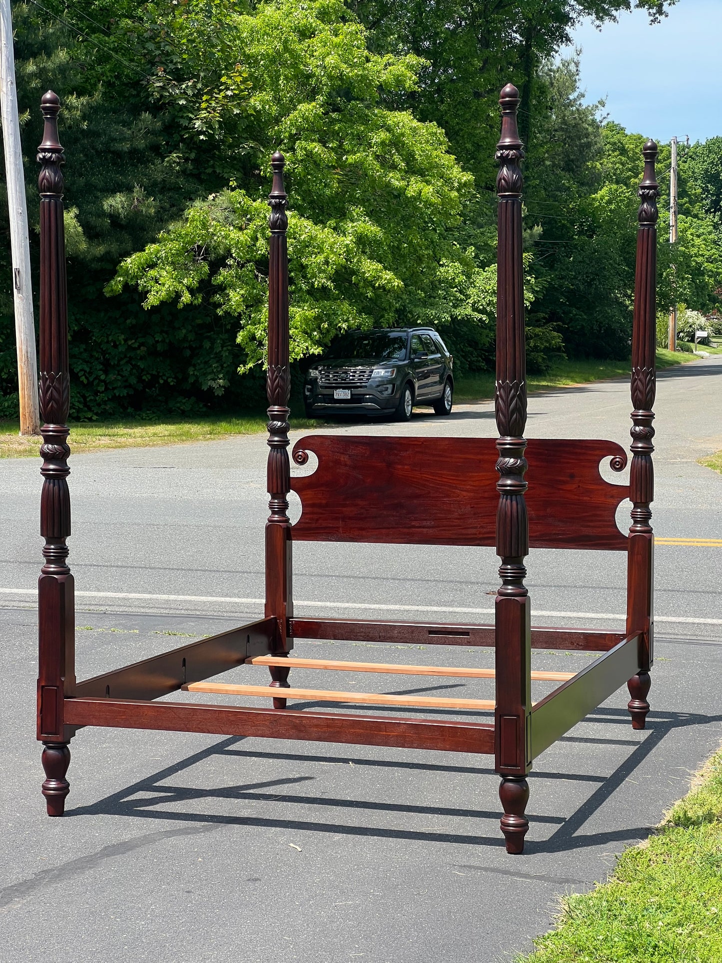 Great Antique 19th Century Solid Mahogany Queen Size Four Poster Bed