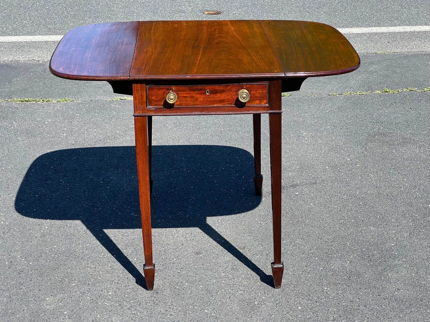 Rare Antique George III Mahogany Drop Leaf Table with Spade Feet