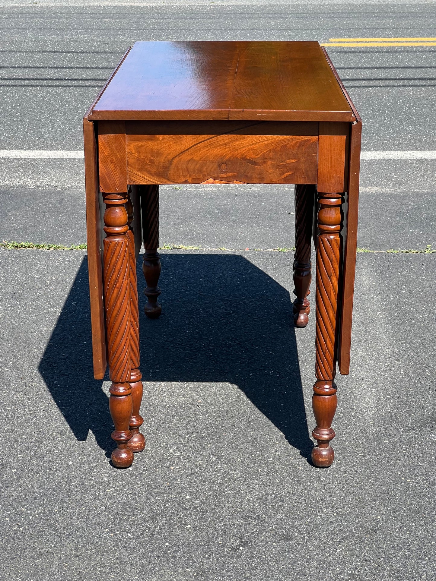 Antique Federal Period Cherry Drop Leaf Table