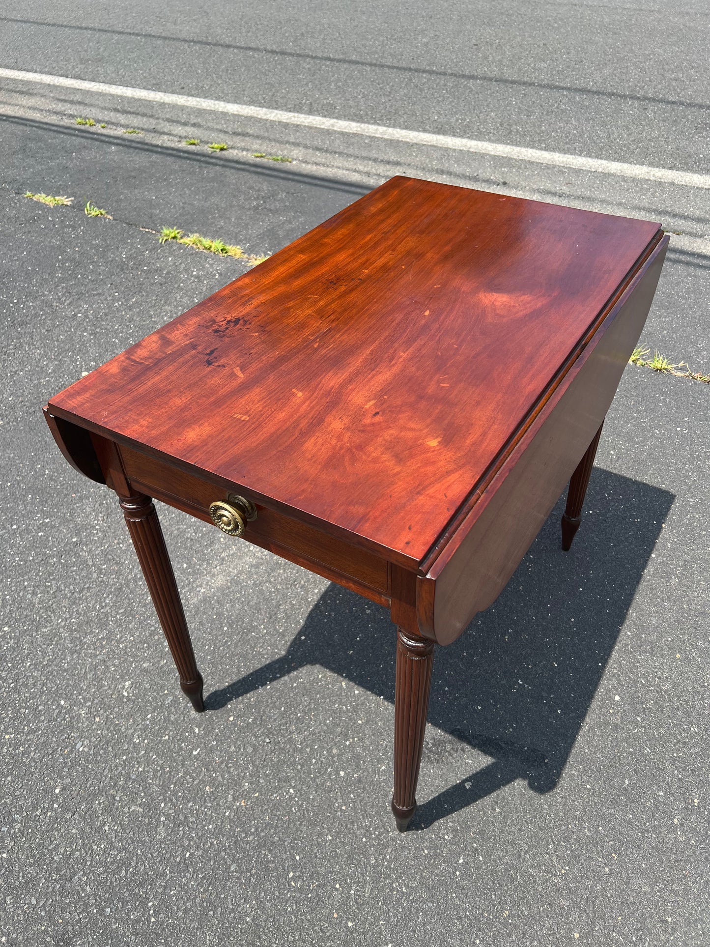 Antique American Federal Period Mahogany One Drawer Drop Leaf Table c. 1830