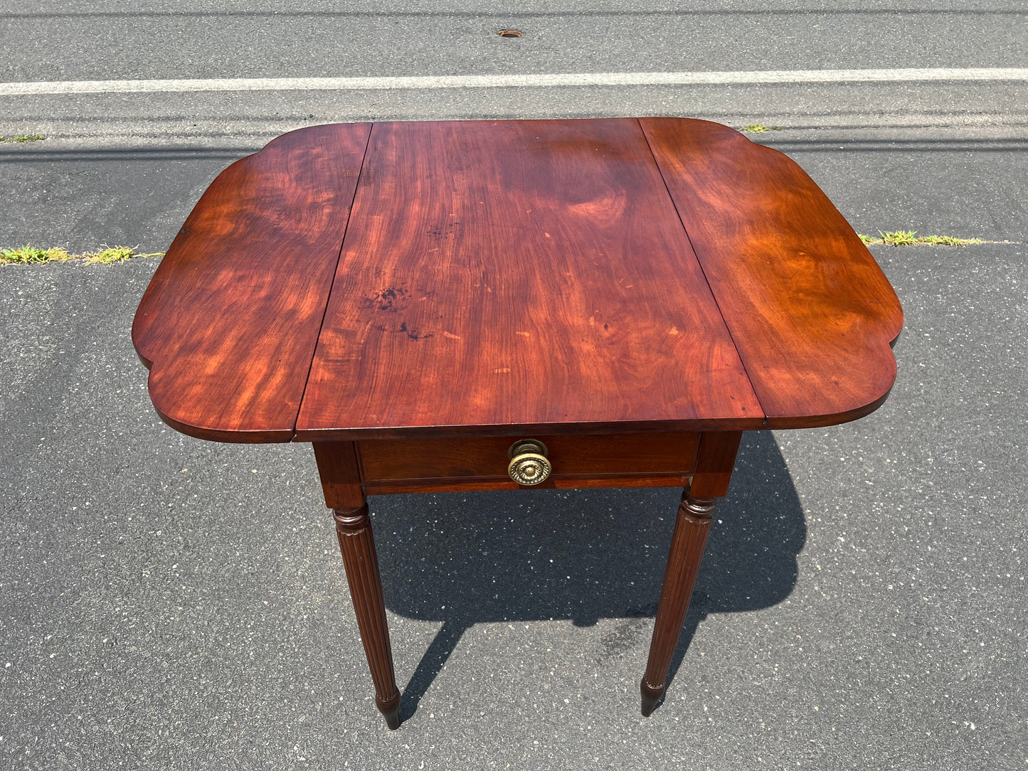 Antique American Federal Period Mahogany One Drawer Drop Leaf Table c. 1830