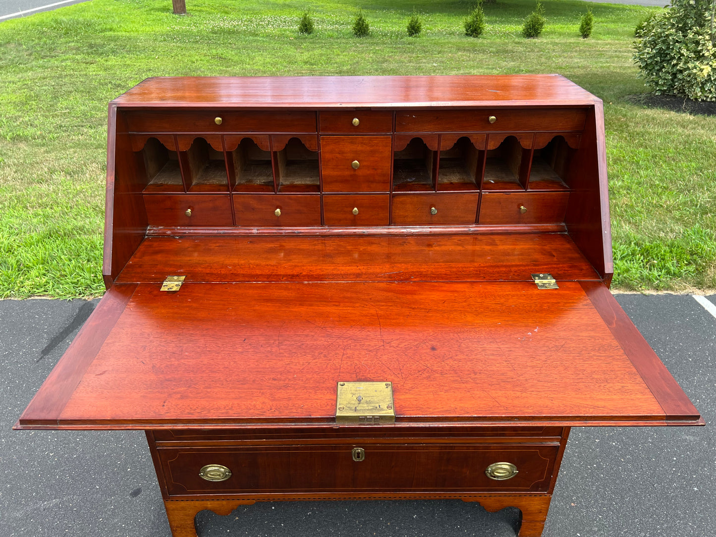 Antique Federal Period Mahogany Slant Front Secretary with Satinwood and Ebony Inlay c. 1800