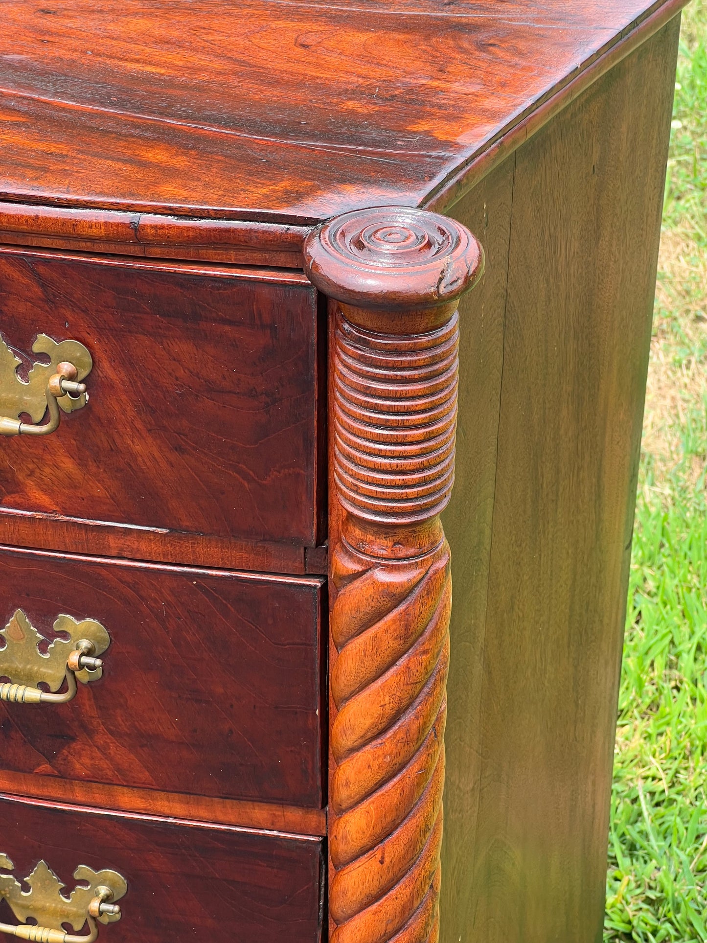 Fine Sheraton Mahogany Bowfront Four Drawer Chest c. 1830