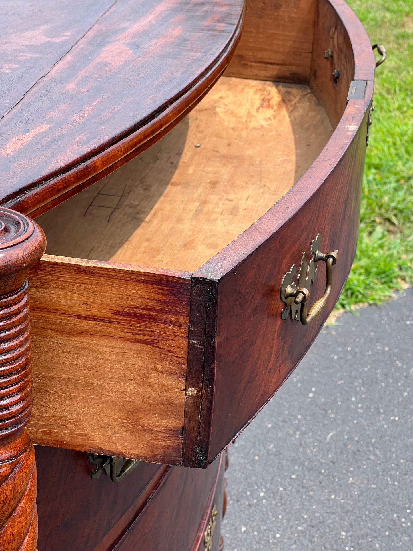 Fine Sheraton Mahogany Bowfront Four Drawer Chest c. 1830