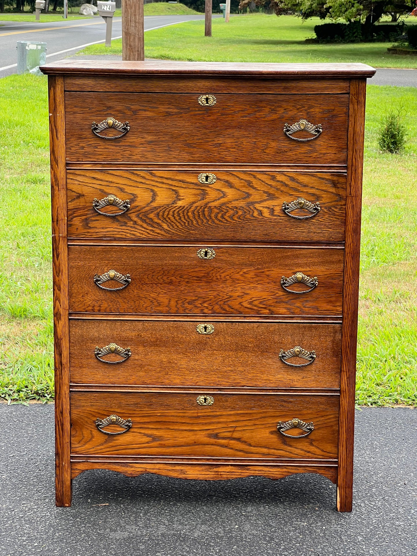 Antique Victorian Oak Five Drawer Chest