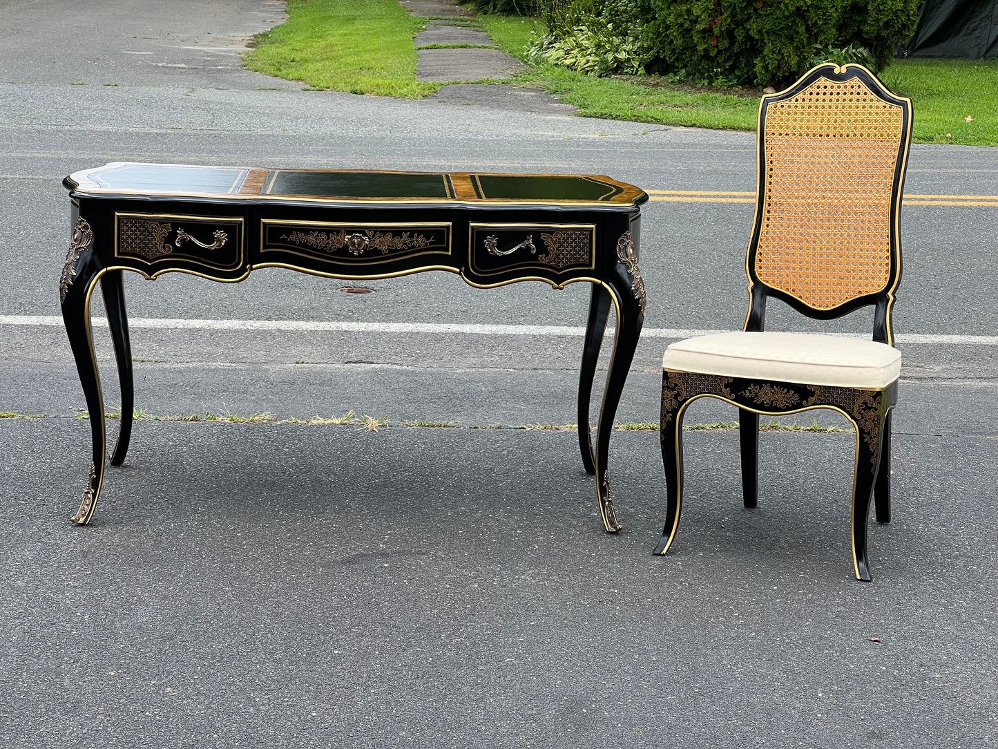 Vintage Louis XV French Style Black Lacquer Chinoiserie Writing Desk and Chair by Drexel Heritage