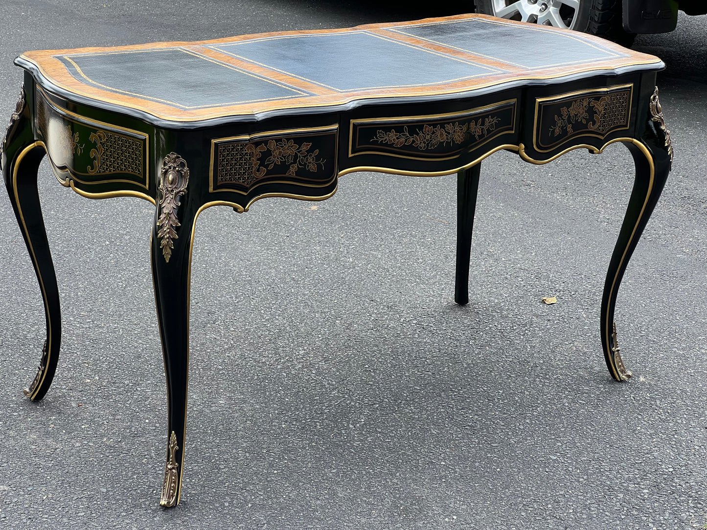 Vintage Louis XV French Style Black Lacquer Chinoiserie Writing Desk and Chair by Drexel Heritage