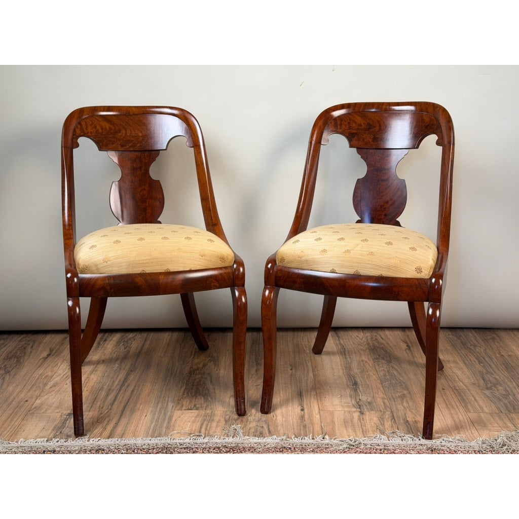 Pair Federal Period Mahogany Saber-Leg Side Chairs, c. 1820