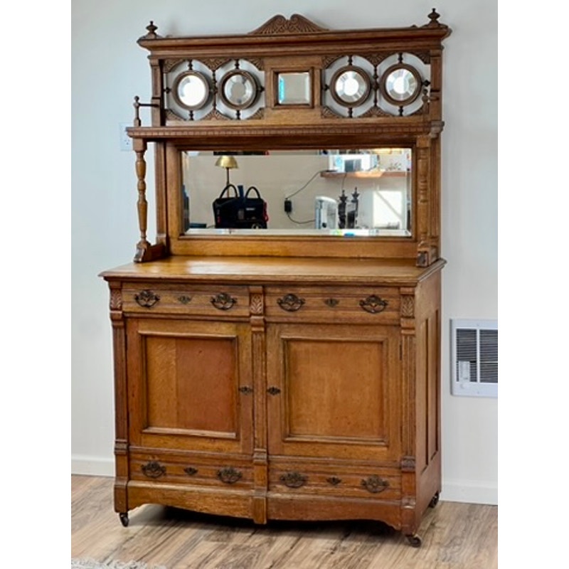 Antique Late Victorian Oak Buffet Server with Great Mirrored Back c. 1910