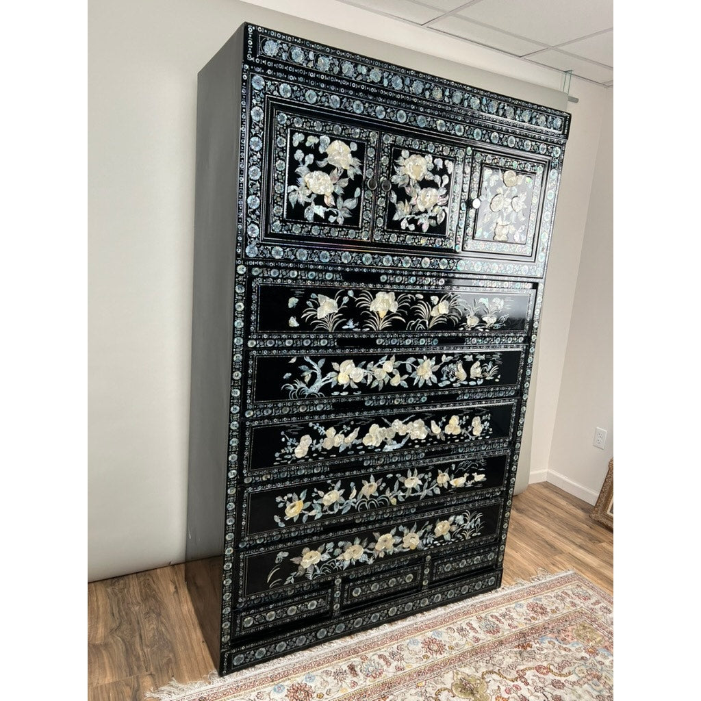 Vintage Korean Black Lacquer and Abalone Shell Inlaid Chest