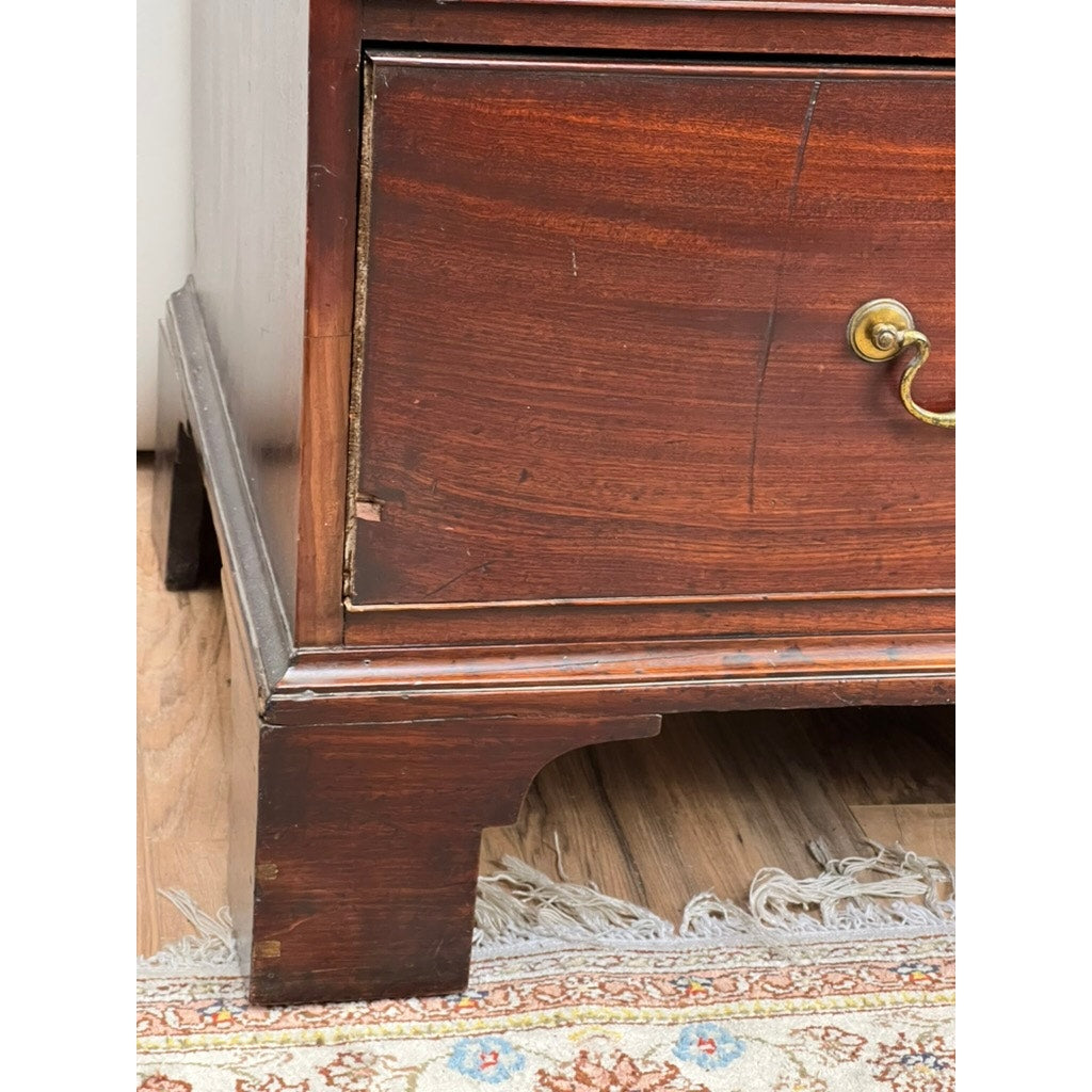 Antique George III Mahogany Chest of Drawers with Butlers Secretary c. Late 18th Century