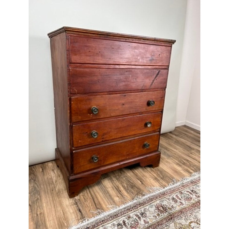 Antique New England Chippendale pine blanket chest c.1780 with three drawers