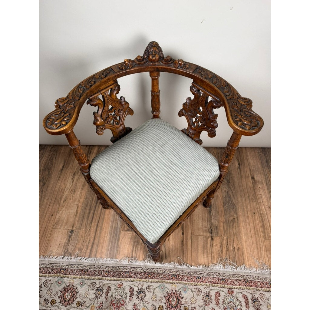 Italian Renaissance Revival Carved Walnut Corner Chair, c.1880