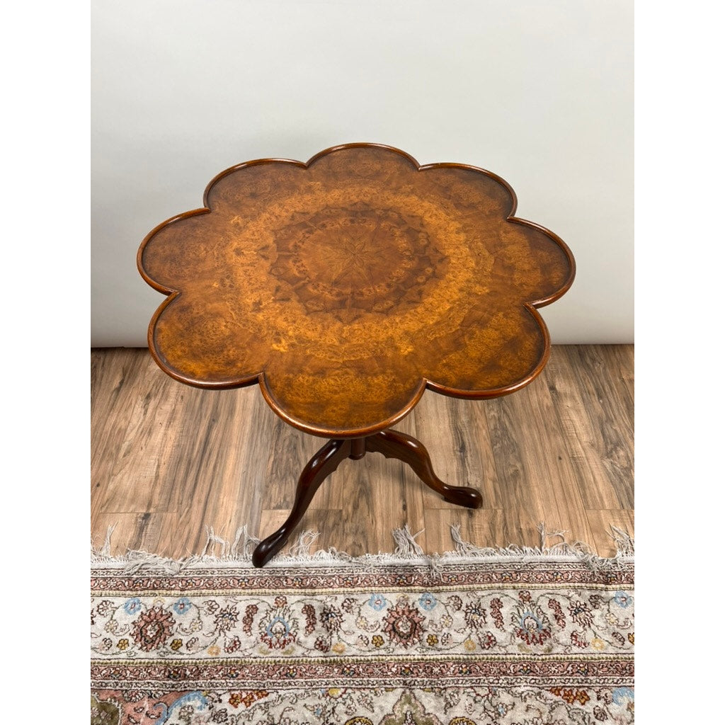 Vintage Walnut Burl Queen Anne Style Tilt Top Candle Stand