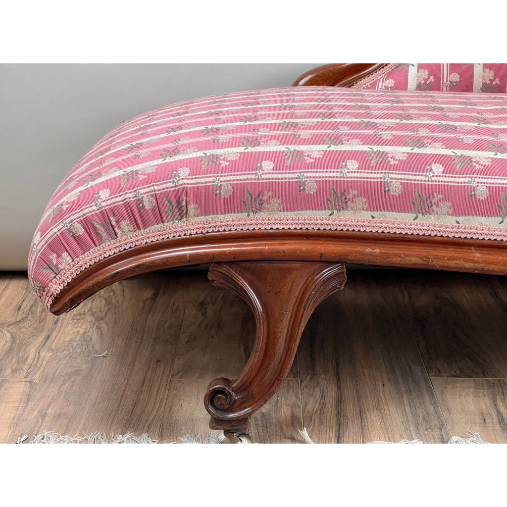 Antique Louis Philippe I Recamier Chaise in Fine Silk Upholstery