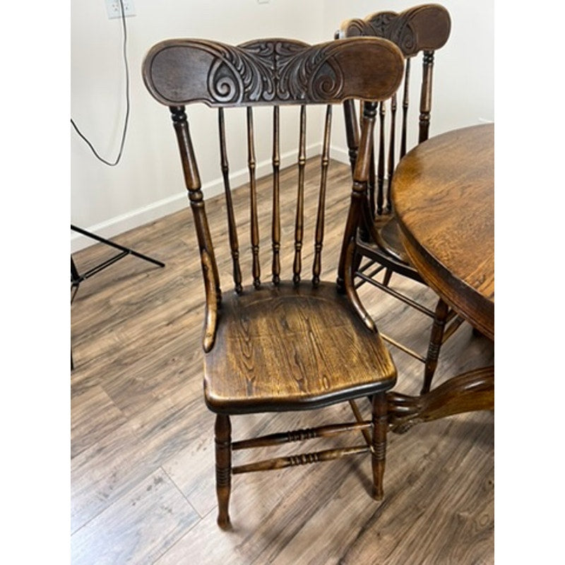 Antique Solid Oak Paw Foot Kitchen Table with Four Chairs c. 1900