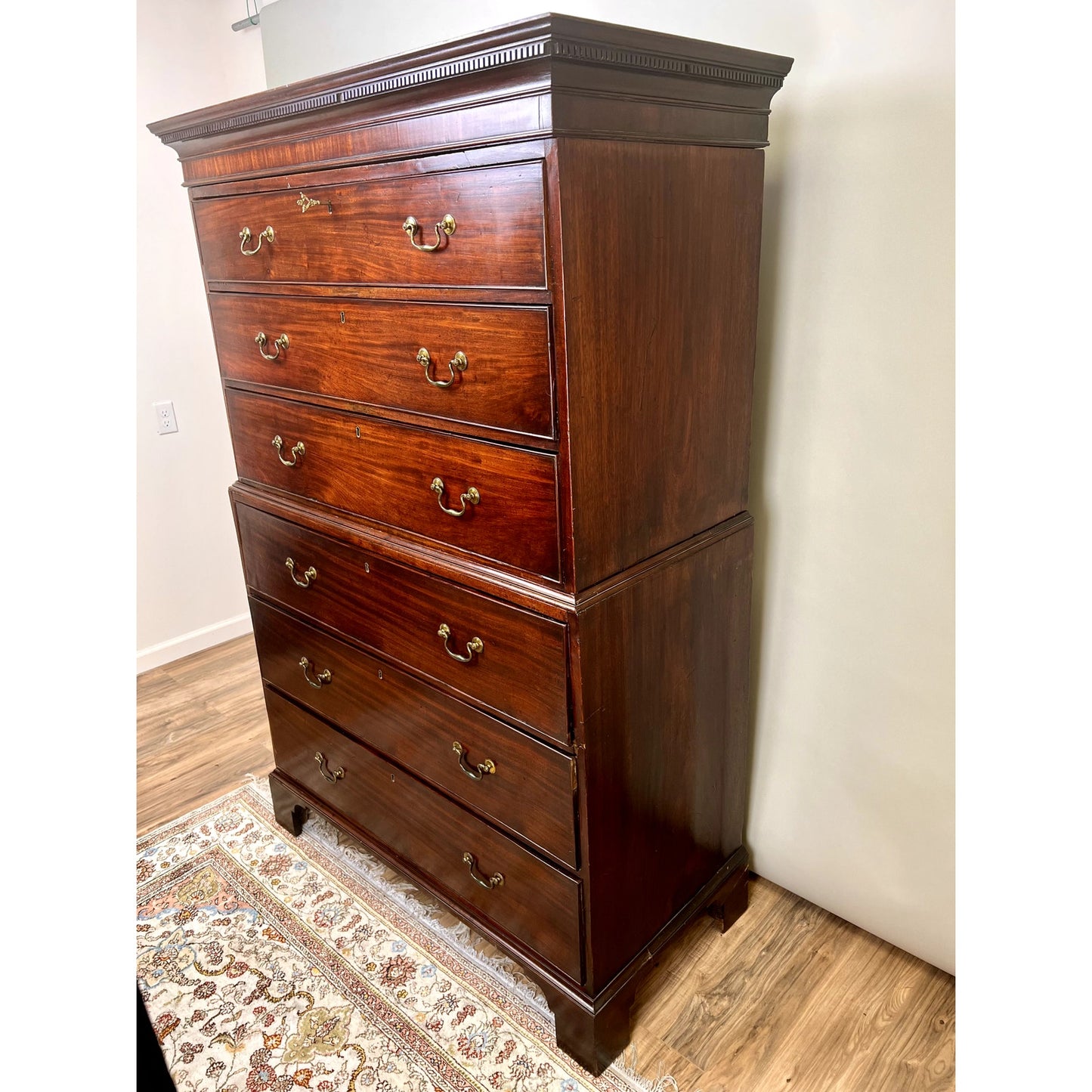 Antique George III Mahogany Chest of Drawers with Butlers Secretary c. Late 18th Century