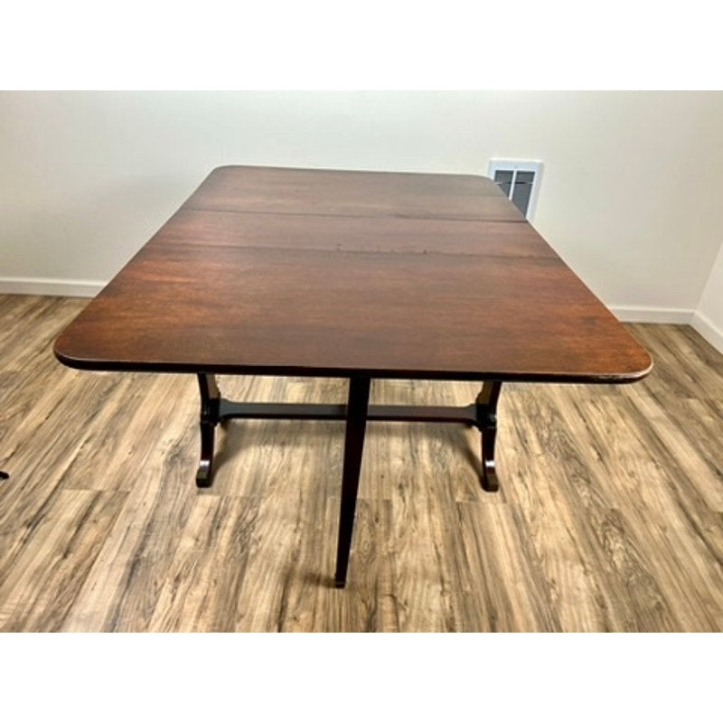 Vintage English Georgian Style Mahogany Drop Leaf Table c. 1940s